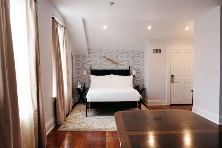 Henry Howard Hotel New Orleans Zimmer foto